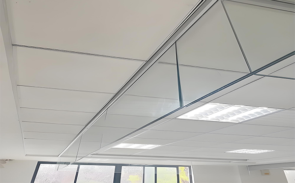 轮台玻璃挡烟垂壁