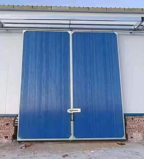 轮台工业门在大型仓储物流通道中的应用实例